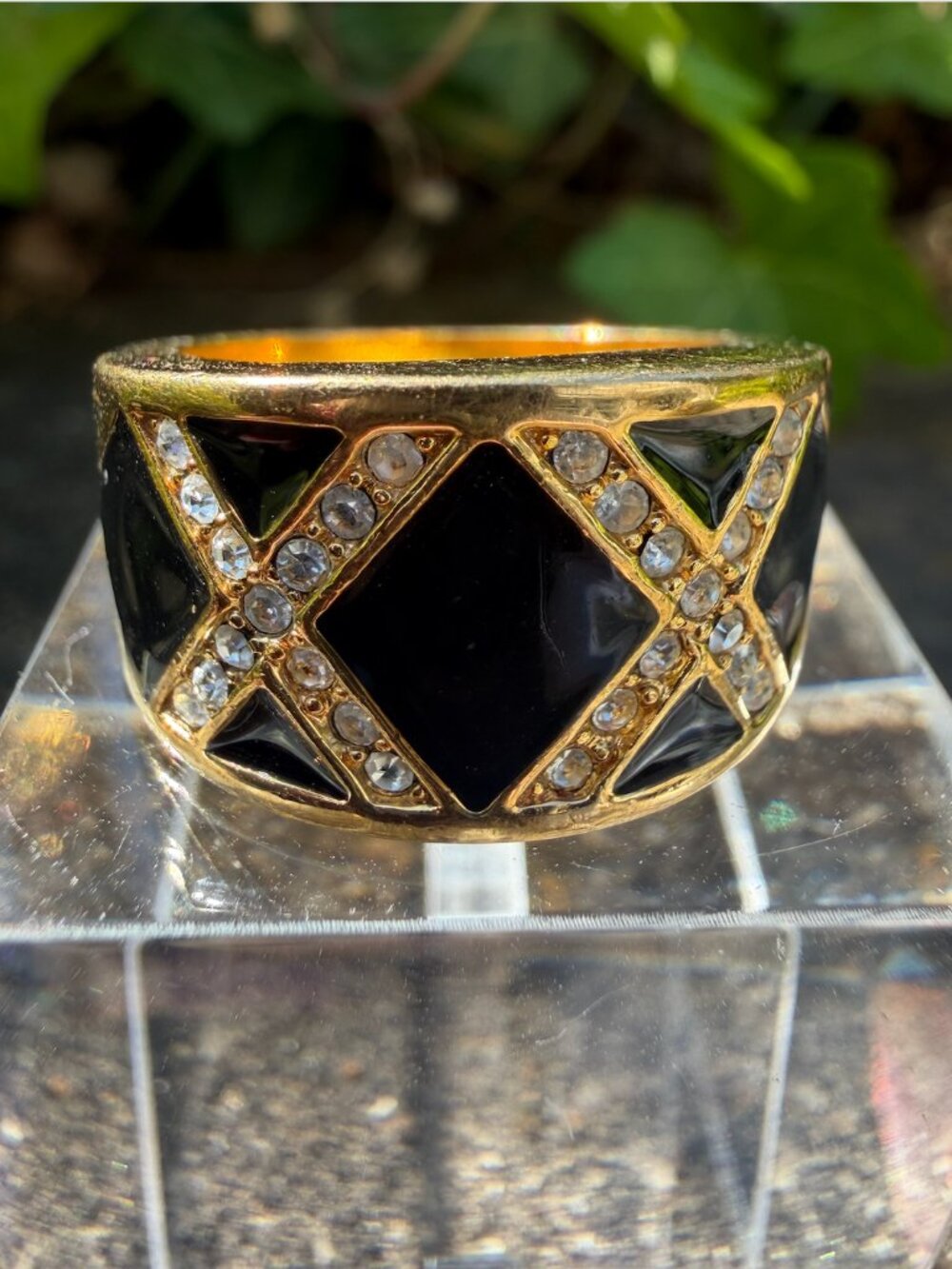 Avon Black Enamel Rhinestone XX Ring Size 8 Kisses Gold Tone Y2K Retro 2002